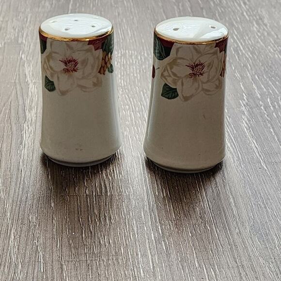 Vintage 1998 Tienshan Fine China Magnolia Salt & pepper shaker Set Shakers‎ - Picture 10 of 13